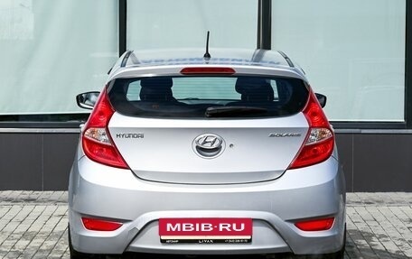 Hyundai Solaris II рестайлинг, 2012 год, 695 000 рублей, 4 фотография