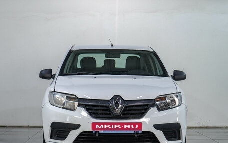 Renault Logan II, 2018 год, 469 000 рублей, 2 фотография