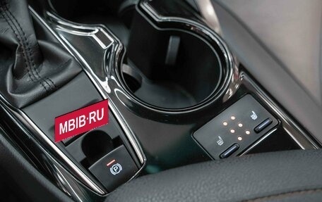 Toyota Camry, 2019 год, 2 450 000 рублей, 9 фотография