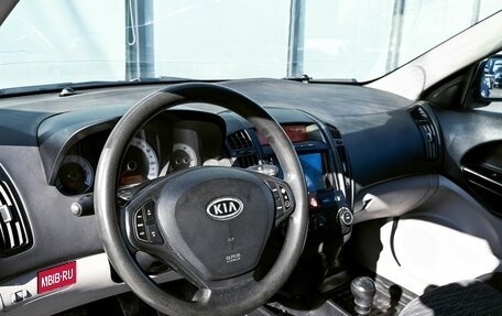 KIA cee'd I рестайлинг, 2007 год, 471 000 рублей, 14 фотография