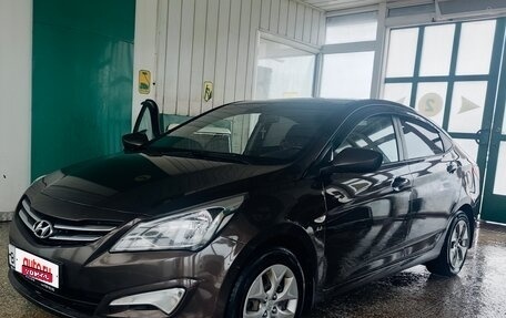 Hyundai Solaris II рестайлинг, 2016 год, 1 100 000 рублей, 2 фотография