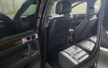 Volkswagen Touareg III, 2009 год, 1 000 000 рублей, 3 фотография