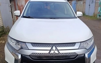 Mitsubishi Outlander III рестайлинг 3, 2019 год, 2 250 000 рублей, 1 фотография