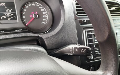 Volkswagen Polo VI (EU Market), 2017 год, 1 100 000 рублей, 12 фотография