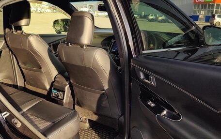 Toyota Harrier, 2019 год, 2 650 000 рублей, 10 фотография