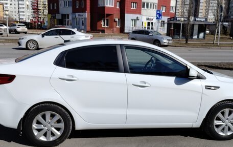 KIA Rio III рестайлинг, 2017 год, 950 000 рублей, 4 фотография