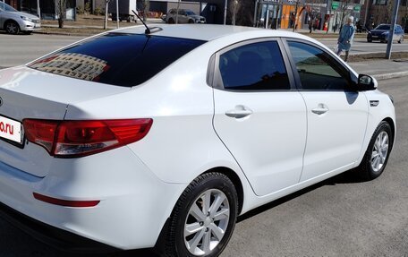 KIA Rio III рестайлинг, 2017 год, 950 000 рублей, 5 фотография