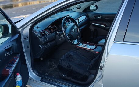 Toyota Camry, 2013 год, 2 300 000 рублей, 17 фотография