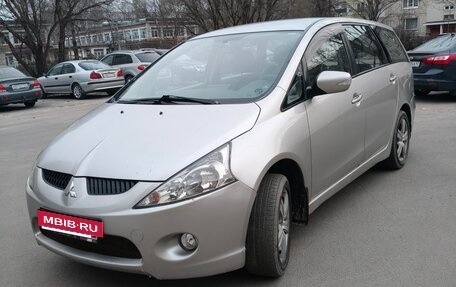 Mitsubishi Grandis, 2008 год, 950 000 рублей, 3 фотография