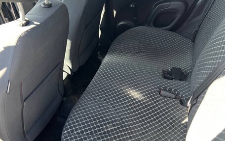 Nissan Micra III, 2005 год, 570 000 рублей, 9 фотография