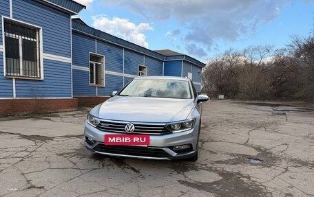 Volkswagen Passat B8 рестайлинг, 2017 год, 2 200 000 рублей, 2 фотография