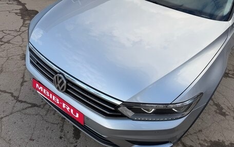 Volkswagen Passat B8 рестайлинг, 2017 год, 2 200 000 рублей, 3 фотография