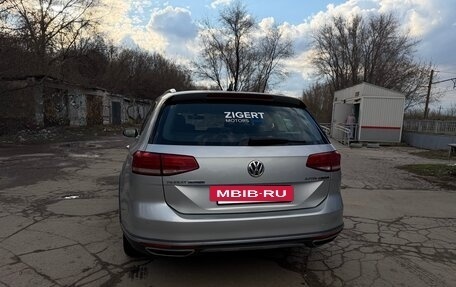 Volkswagen Passat B8 рестайлинг, 2017 год, 2 200 000 рублей, 5 фотография