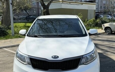 KIA Rio III рестайлинг, 2015 год, 950 000 рублей, 5 фотография