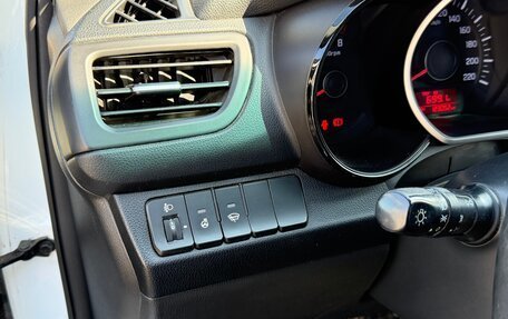 KIA Rio III рестайлинг, 2015 год, 950 000 рублей, 10 фотография