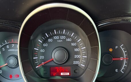 KIA Rio III рестайлинг, 2015 год, 950 000 рублей, 9 фотография