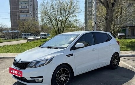 KIA Rio III рестайлинг, 2015 год, 950 000 рублей, 7 фотография