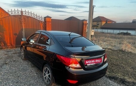 Hyundai Solaris II рестайлинг, 2012 год, 690 000 рублей, 7 фотография