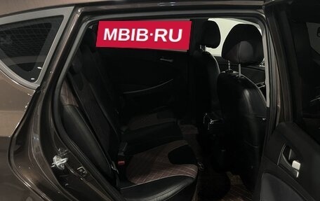 Hyundai Solaris II рестайлинг, 2015 год, 830 000 рублей, 17 фотография