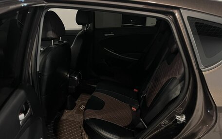 Hyundai Solaris II рестайлинг, 2015 год, 830 000 рублей, 24 фотография