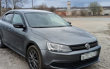 Volkswagen Jetta VI, 2014 год, 980 000 рублей, 1 фотография