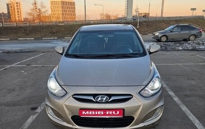 Hyundai Solaris II рестайлинг, 2011 год, 670 000 рублей, 1 фотография