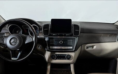 Mercedes-Benz GLS, 2016 год, 5 000 000 рублей, 8 фотография