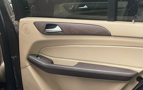 Mercedes-Benz GLS, 2016 год, 5 000 000 рублей, 16 фотография