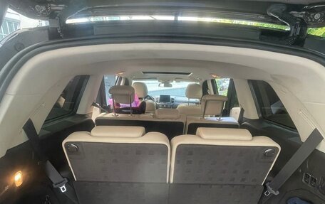 Mercedes-Benz GLS, 2016 год, 5 000 000 рублей, 13 фотография