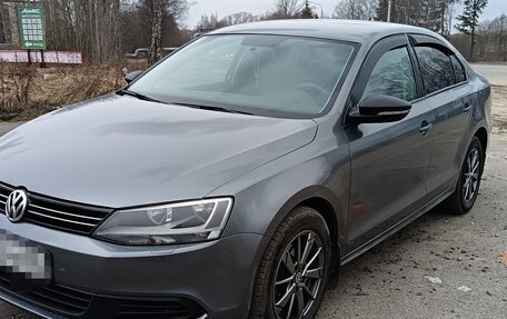 Volkswagen Jetta VI, 2014 год, 980 000 рублей, 5 фотография