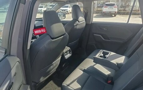 Toyota RAV4, 2026 год, 4 050 000 рублей, 14 фотография