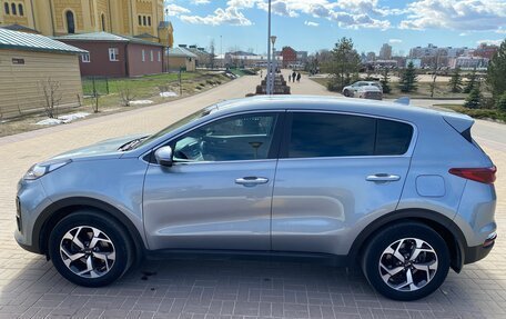 KIA Sportage IV рестайлинг, 2020 год, 2 400 000 рублей, 8 фотография