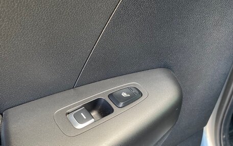 KIA Sportage IV рестайлинг, 2020 год, 2 400 000 рублей, 19 фотография