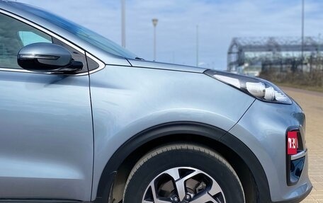 KIA Sportage IV рестайлинг, 2020 год, 2 400 000 рублей, 11 фотография