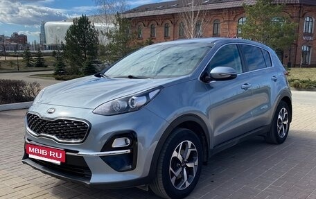 KIA Sportage IV рестайлинг, 2020 год, 2 400 000 рублей, 32 фотография