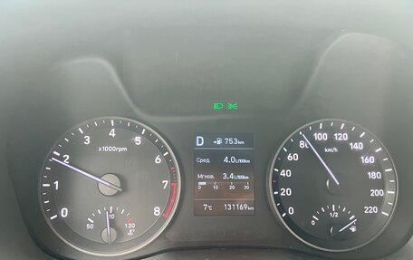 Hyundai Solaris II рестайлинг, 2017 год, 1 300 000 рублей, 10 фотография