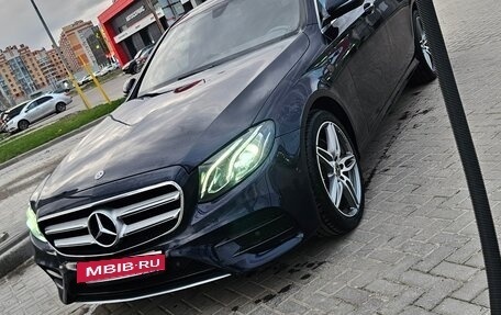 Mercedes-Benz E-Класс, 2018 год, 3 150 000 рублей, 13 фотография