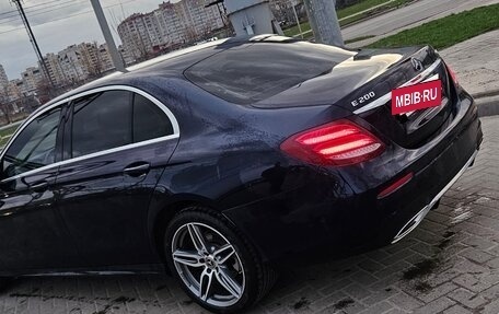 Mercedes-Benz E-Класс, 2018 год, 3 150 000 рублей, 12 фотография