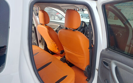 Renault Duster I рестайлинг, 2018 год, 950 000 рублей, 14 фотография