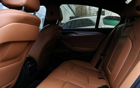 BMW 5 серия, 2018 год, 4 300 000 рублей, 9 фотография