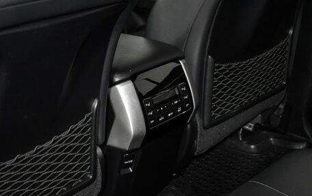 Toyota Land Cruiser Prado 150 рестайлинг 2, 2018 год, 4 747 860 рублей, 13 фотография