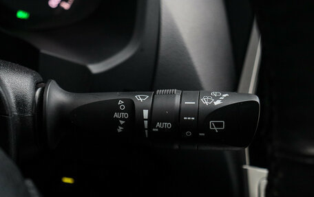 Toyota Land Cruiser Prado 150 рестайлинг 2, 2021 год, 6 900 000 рублей, 29 фотография