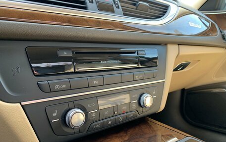 Audi A6, 2011 год, 1 500 000 рублей, 14 фотография