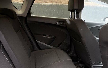 Opel Astra J, 2013 год, 635 000 рублей, 8 фотография