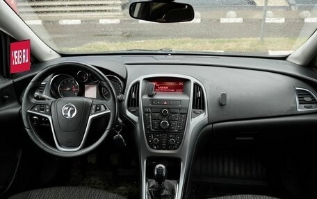 Opel Astra J, 2013 год, 635 000 рублей, 7 фотография