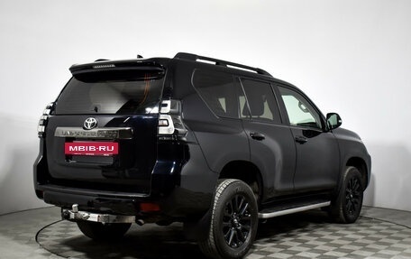 Toyota Land Cruiser Prado 150 рестайлинг 2, 2021 год, 6 300 000 рублей, 5 фотография