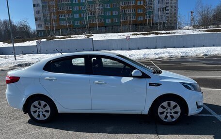 KIA Rio III рестайлинг, 2013 год, 730 000 рублей, 11 фотография