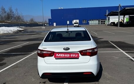 KIA Rio III рестайлинг, 2013 год, 730 000 рублей, 9 фотография