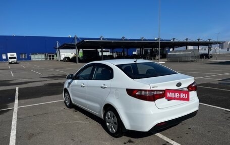 KIA Rio III рестайлинг, 2013 год, 730 000 рублей, 10 фотография