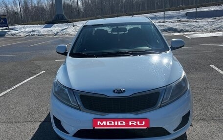 KIA Rio III рестайлинг, 2013 год, 730 000 рублей, 14 фотография